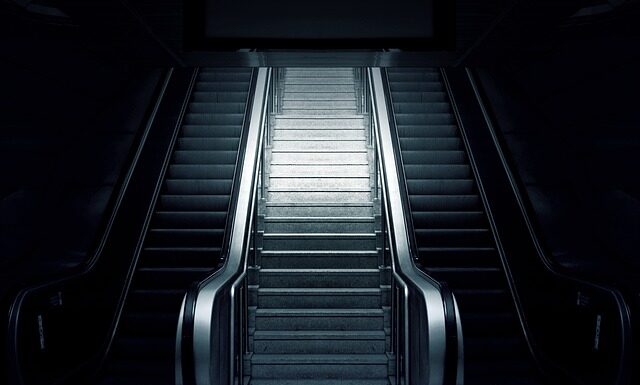 Kto jest właścicielem stacji paliw MOYA? Kto jest właścicielem stacji paliw MOYA?