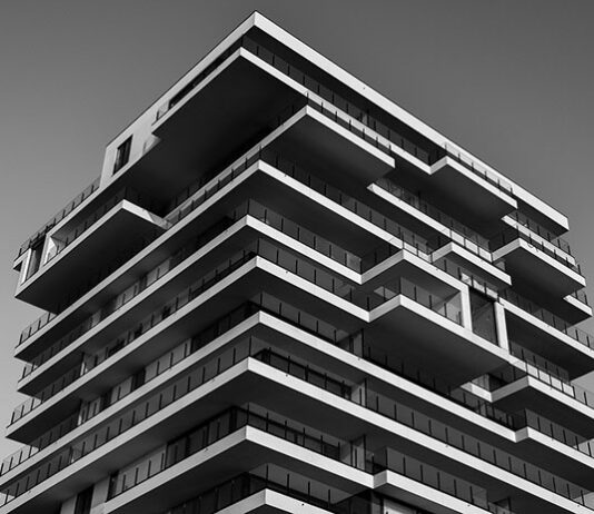 sprzedaż nieruchomości od syndyka